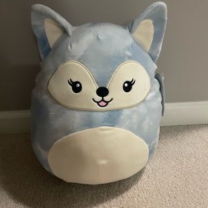 “Faldette” the fox sqwishmellow